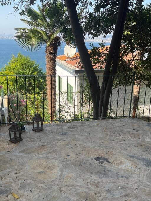 Bueyuekada Al Koesk Daire Adalar Dış mekan fotoğraf